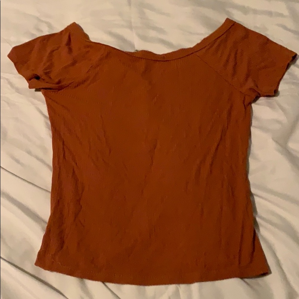 Button up top - Picture 3 of 3